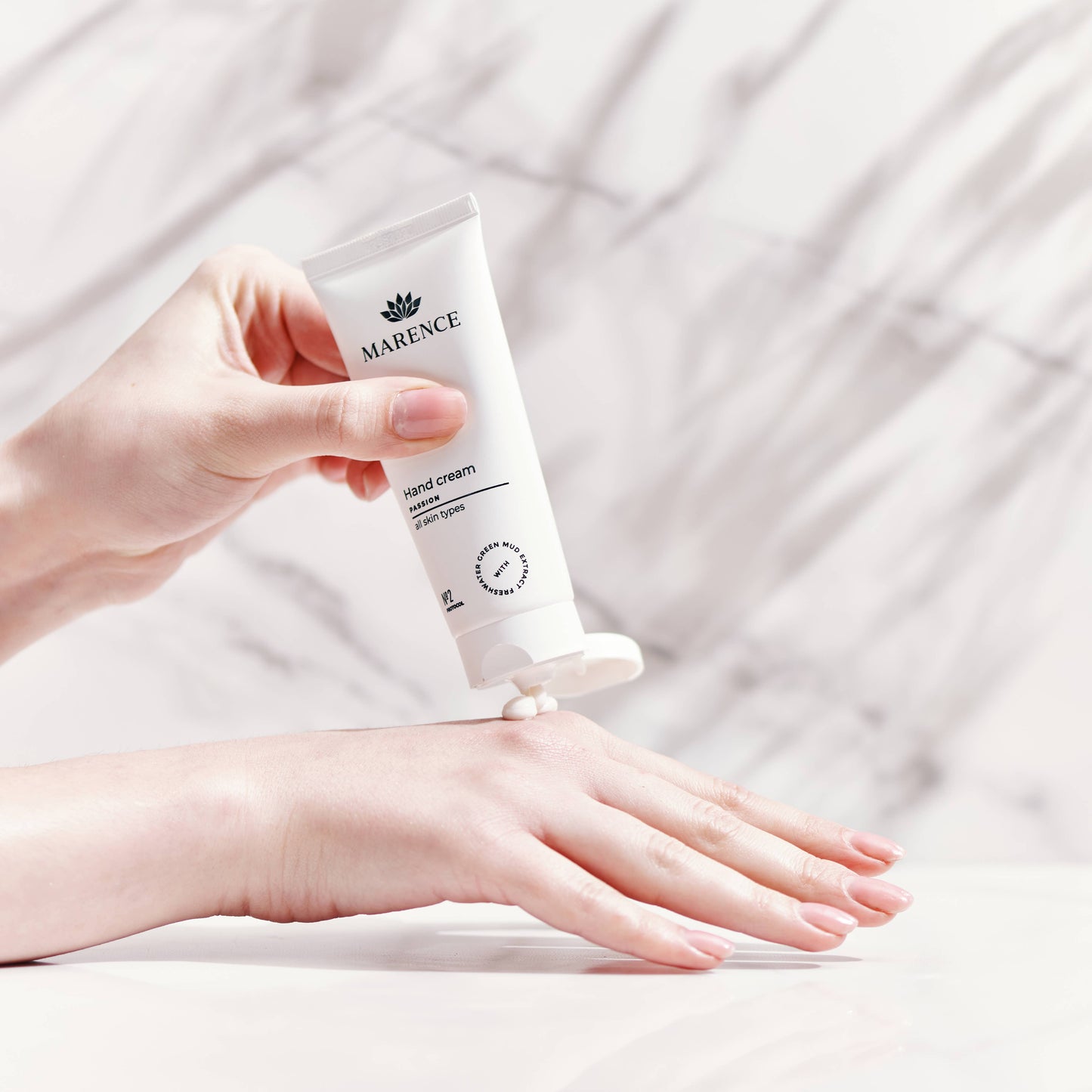 NORDIC BEAUTY Biologische kruidenthee geschenkset & handcrème
