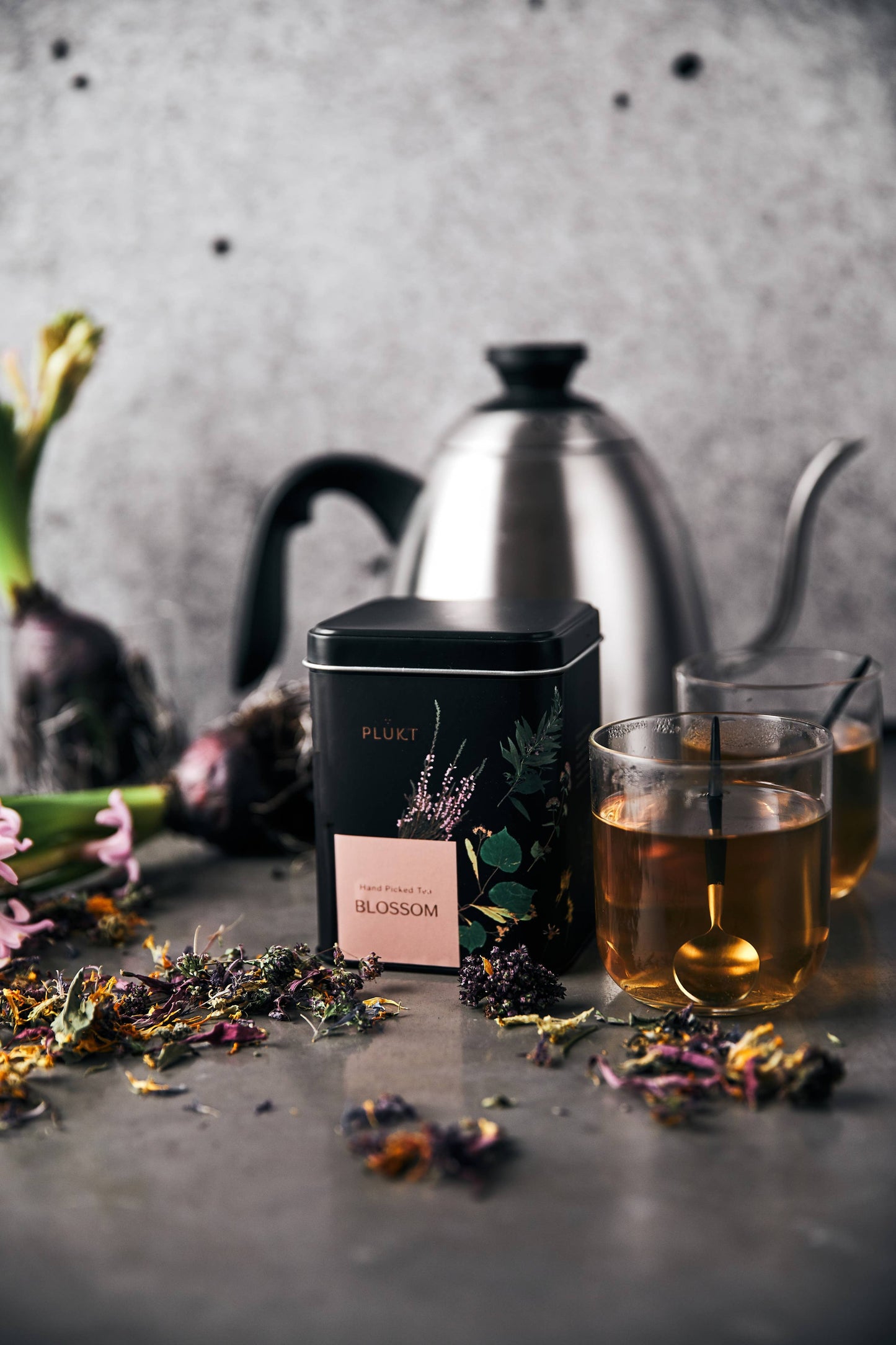 Tea Blend Blossom - mix van bloementhee, biologische kruidenbloemen